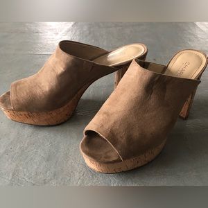 Charles David suede open toed clogs